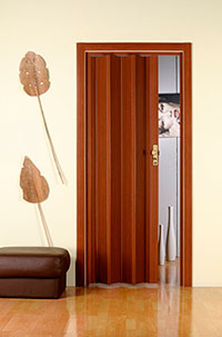 Дверь-гармошка: эффективное и недорогое увеличение жилплощади!